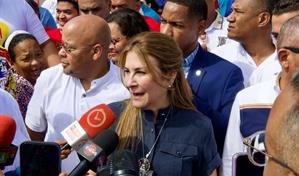 Alcaldesa Carolina Mej&iacute;a niega intenciones de privatizar el mercado de la Duarte