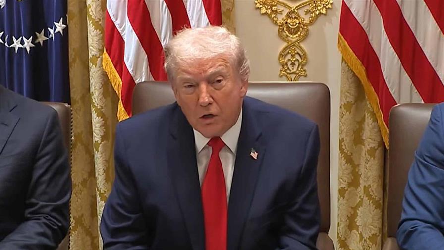 Trump anuncia que desde hoy comenzarán a reabrir las conexiones aéreas con Venezuela Trump anuncia que desde hoy comenzarán a reabrir las conexiones aéreas con Venezuela