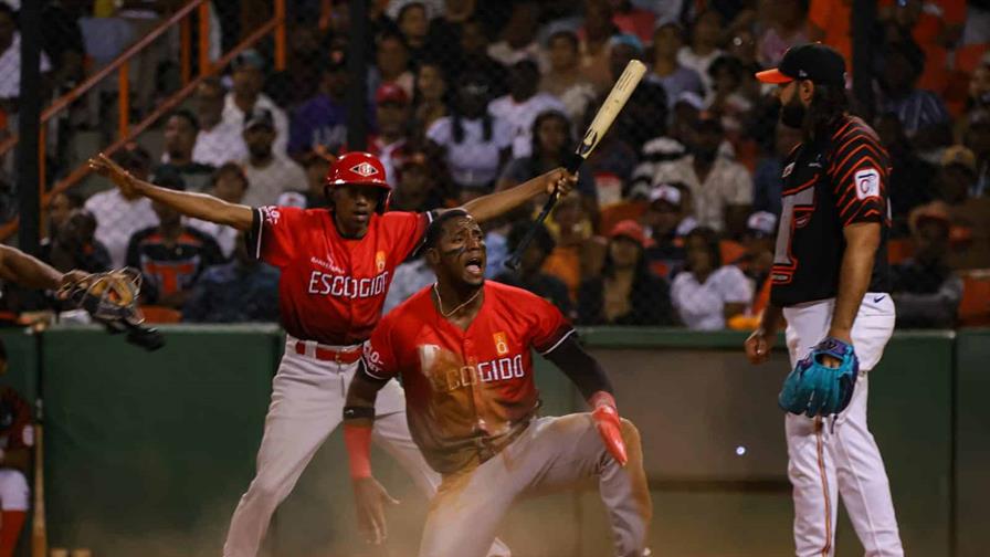 Junior Lake logra su quinto anillo y entra a exclusivo grupo en Lidom