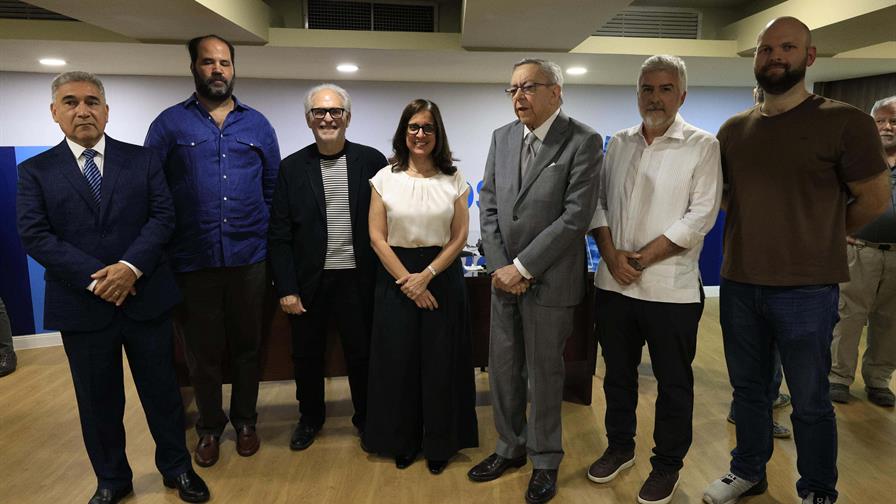 Ponen en circulaci&oacute;n el libro "La Frontera. De Capotillo a Comendador"