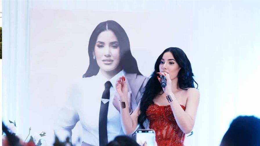 Catherine Rosario presenta su primer evento motivacional "Sembrando Luz" Catherine Rosario presenta su primer evento motivacional "Sembrando Luz"