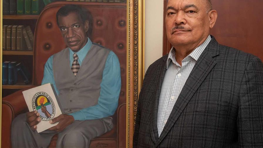 Restos de Ram&oacute;n Alburquerque ser&aacute;n expuestos este s&aacute;bado en la Funeraria Jard&iacute;n Memorial