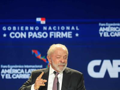 Lula da Silva fue operado con éxito de unas cataratas