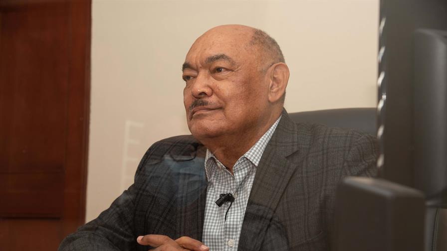 Adriano Espaillat lamenta fallecimiento del exsenador Ramón Alburquerque Adriano Espaillat lamenta fallecimiento del exsenador Ramón Alburquerque