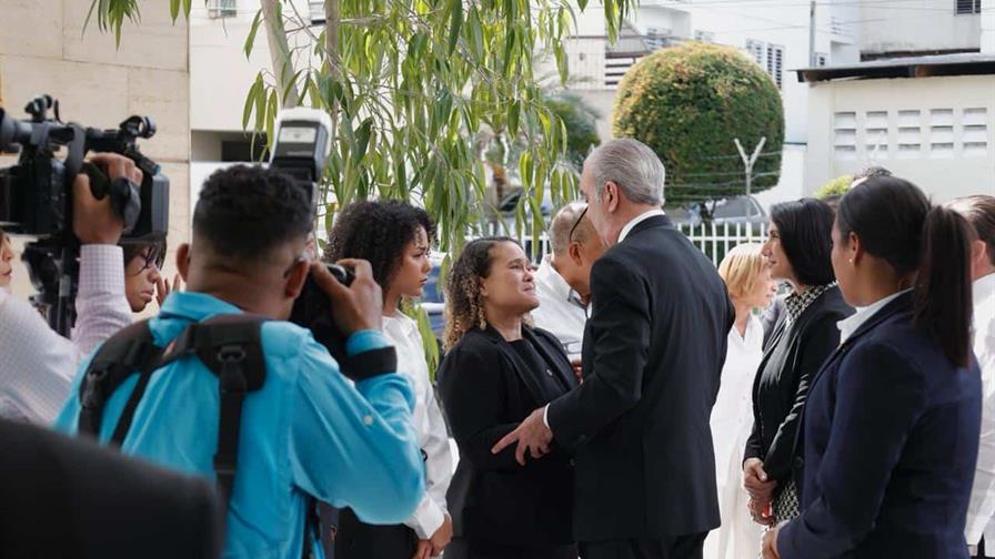 El presidente Abinader revela por qu&eacute; Alburquerque no ocup&oacute; ning&uacute;n cargo en su gobierno