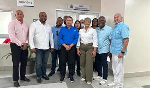 Director del SNS realiza visita de supervisi&oacute;n al Hospital Regional Docente Antonio Musa