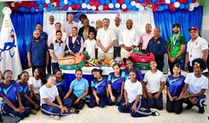 Inefi remoza instalaciones deportivas en Miches