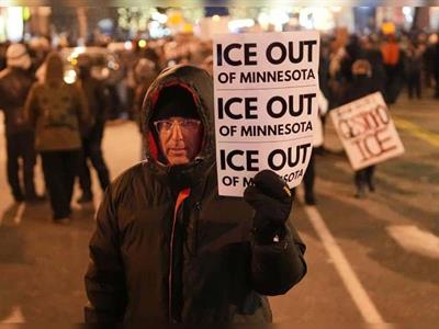 Jueza rechaza solicitud de Minesota de suspender redadas del ICE