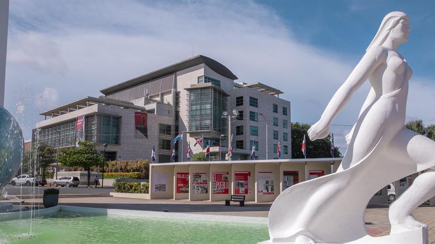 La Procuradur&iacute;a recaud&oacute; m&aacute;s RD$445 MM por emisi&oacute;n del "papel de buena conducta" en 2025