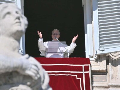 Papa insiste en solución diplomática en Medio Oriente con Mahmud Abás