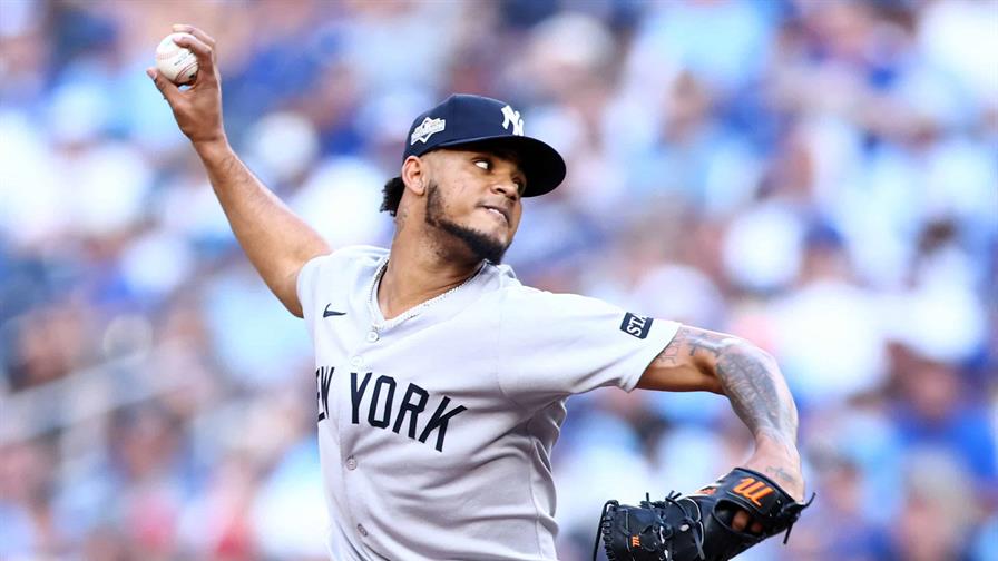 Camilo Doval se incorpora a la escuadra dominicana del Cl&aacute;sico Mundial