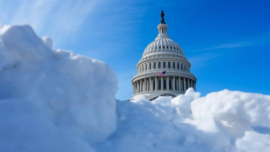 EE. UU. enfrenta un cierre de Gobierno que podr&iacute;a terminar "al menos el martes"
