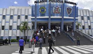 Buscan a cuatro  "peligrosos pr&oacute;fugos" vinculados a secuestros y homicidios