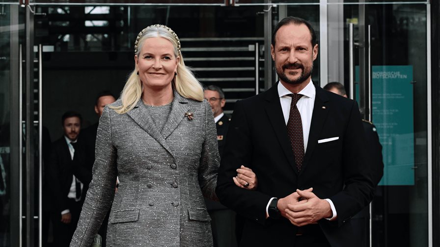 El esc&aacute;ndalo Epstein asesta un nuevo golpe a Mette-Marit, la princesa heredera de Noruega