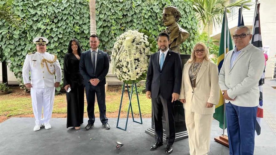 Brasil rinde homenaje a Juan Pablo Duarte con develaci&oacute;n de busto