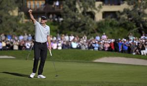 Rose se corona en Torrey Pines con r&eacute;cord de golpes