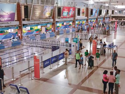 Fijan nuevas tarifas de las tasas aeroportuarias especializadas