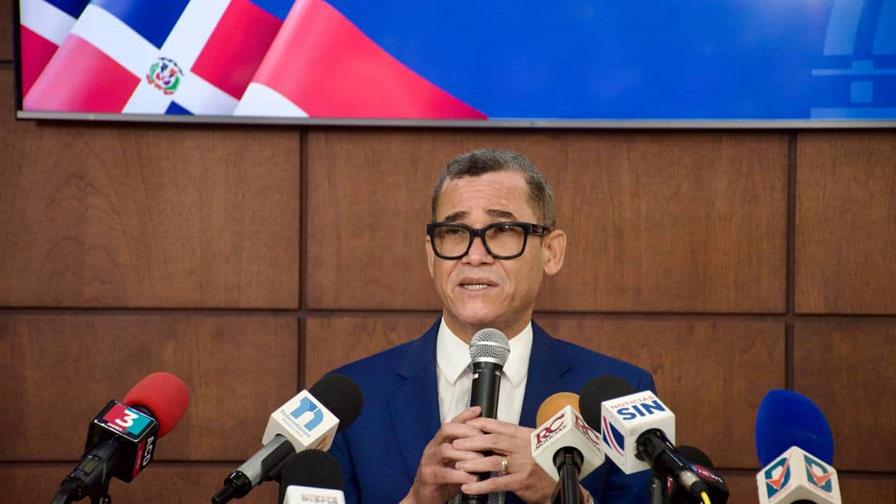 El Ministerio de Trabajo insta a los empresarios a cumplir con el aumento de 8 % al salario mínimo