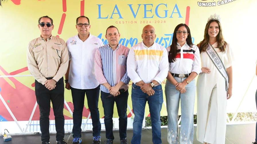 La Vega se viste de carnaval: Mr. Tours y Cocave inauguran la temporada 2026