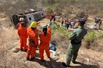 Al menos 15 peregrinos muertos en un accidente de bus en el noreste de Brasil Al menos 15 peregrinos muertos en un accidente de bus en el noreste de Brasil