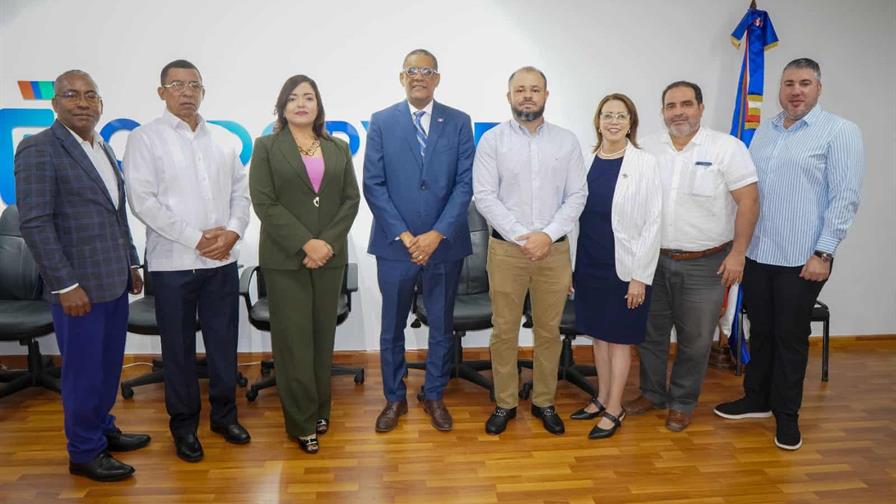 Gremios empresariales impugnan artículos de ley de residuos ante el TC Gremios empresariales impugnan artículos de ley de residuos ante el TC