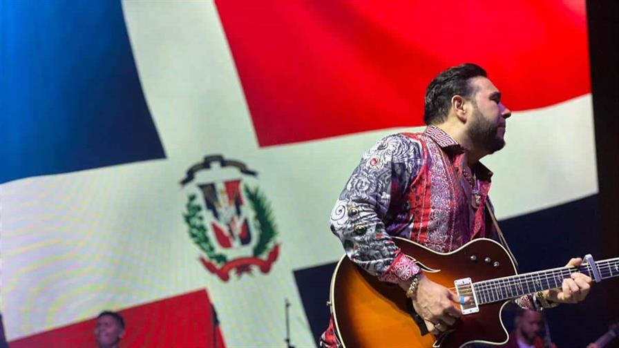 Coca-Cola Music Hall se llena para el concierto de El Chaval de la Bachata
