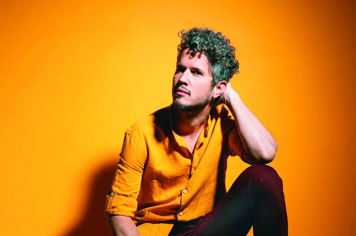 El cantautor Vicente Garc&iacute;a.