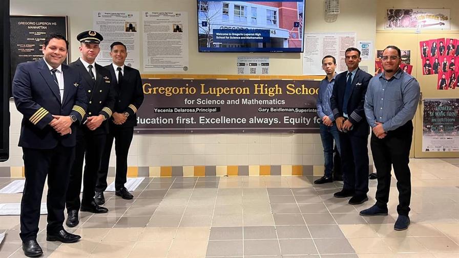 Pilotos de la di&aacute;spora dominicana buscan aportar a la educaci&oacute;n aeron&aacute;utica