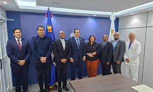 El CMD y Salud P&uacute;blica discuten la situaci&oacute;n salarial de los m&eacute;dicos jornaleros