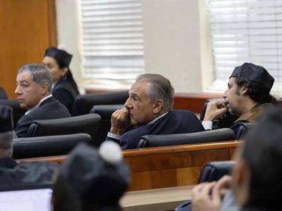 José Ramón Peralta pide excluir testimonios en su contra