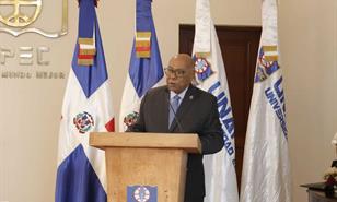 Milton Ray Guevara diserta sobre "Duarte y la Constituci&oacute;n", en Unapec