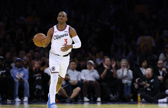 Los Raptors reciben a Chris Paul en un acuerdo a tres bandas con Clippers y Nets