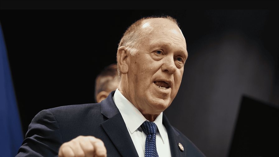 Enviado de Trump a Mine&aacute;polis anuncia el retiro inmediato de 700 agentes migratorios