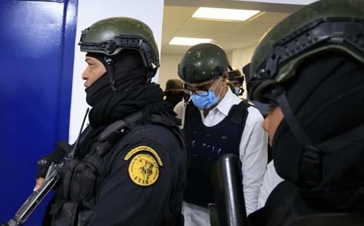 Tribunal se retira a deliberar sobre pedido de retirar la prisi&oacute;n a Santiago Hazim y otros imputados