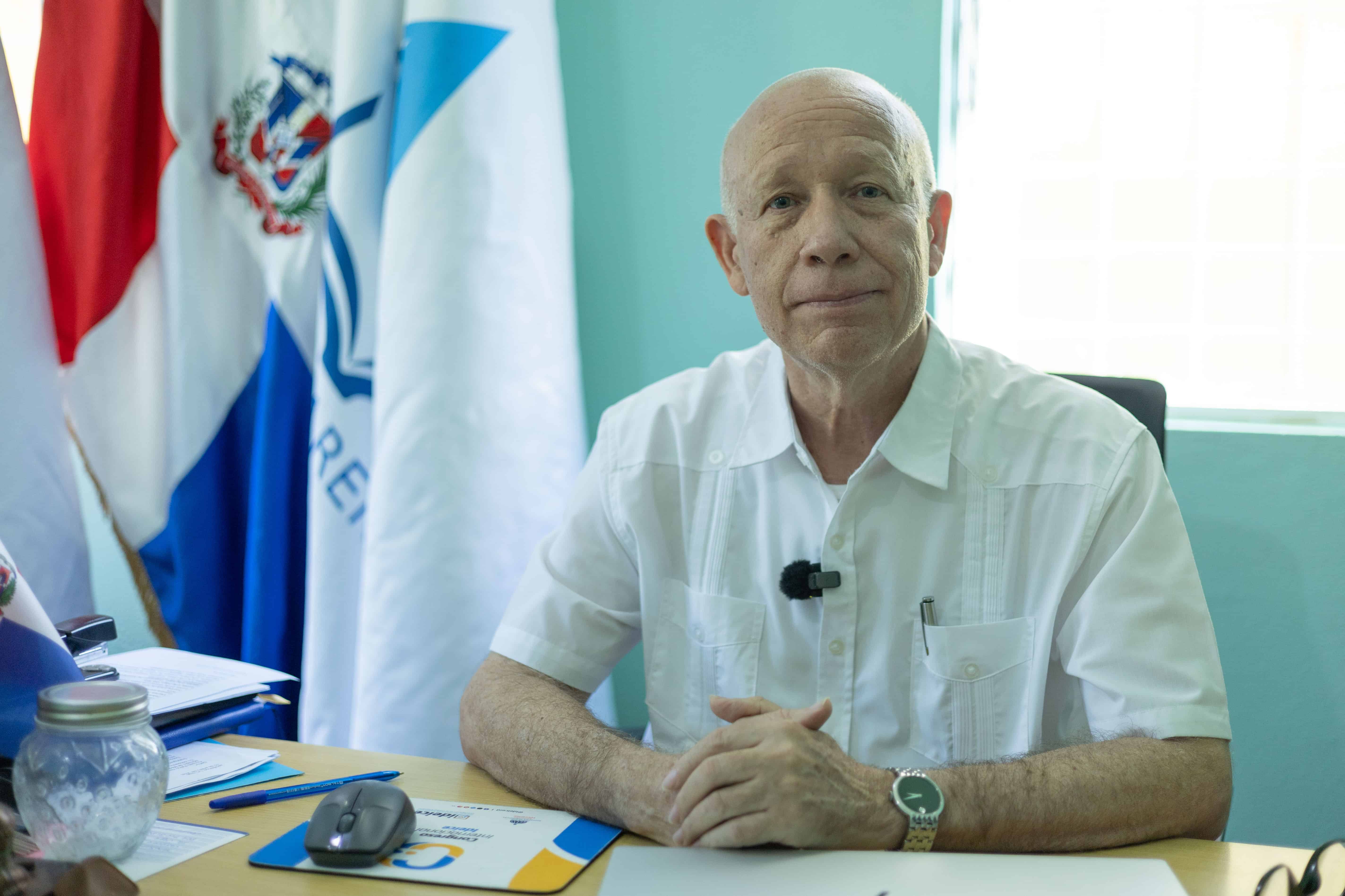 Jos&eacute; V&aacute;squez, rector del  Instituto T&eacute;cnico de Estudios Superiores en Medio Ambiente y Recursos Naturales.
