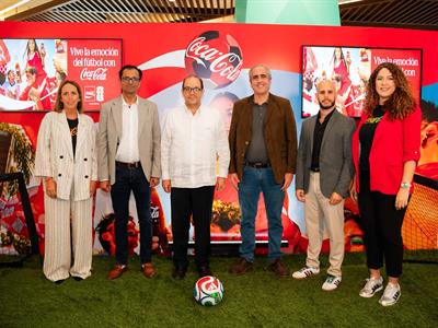 Coca-Cola lanza en RD su plataforma para el Mundial FIFA 2026