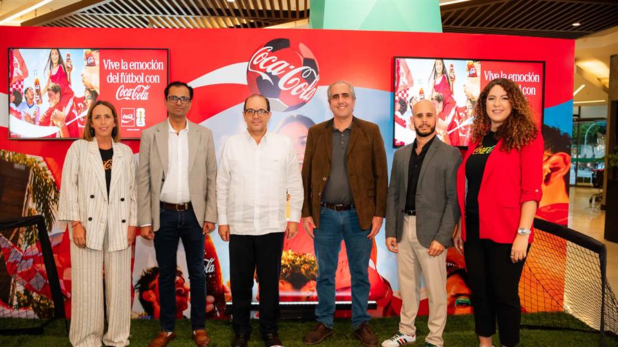 Coca-Cola lanza en RD su plataforma oficial rumbo al Mundial FIFA 2026