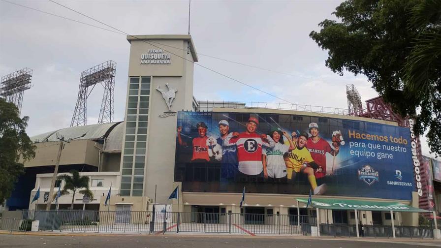 Comisi&oacute;n Consultiva recomienda construcci&oacute;n de parque MLB en el Ensanche La Fe