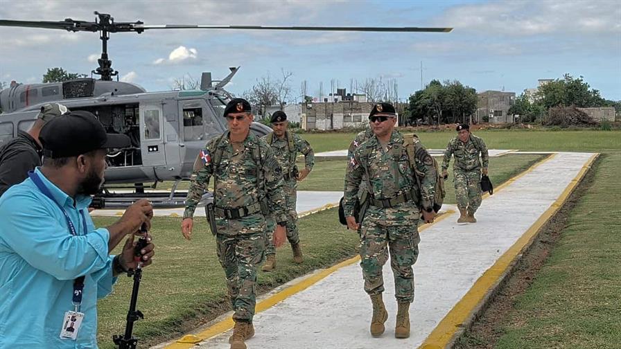 Frontera dom&iacute;nico-haitiana se mantiene en calma, asegura comandante del Ej&eacute;rcito