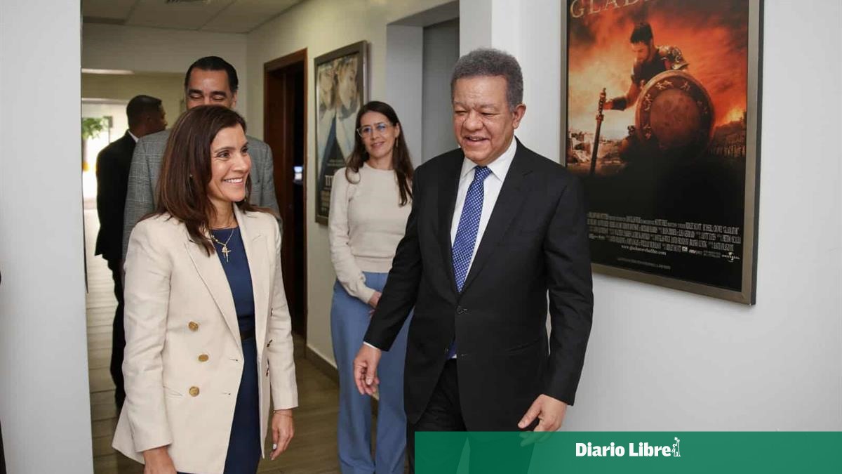 Embajadora de EE. UU. va a Funglode y se reúne con Leonel Fernández