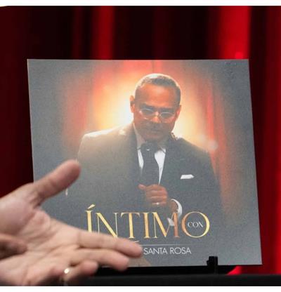 Gilberto Santa Rosa celebra el fin de las etiquetas en la m&uacute;sica con su disco &Iacute;ntimo