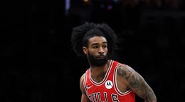 Los Bulls traspasan a Coby White y Mike Conley a los Hornets por Collin Sexton y Dieng
