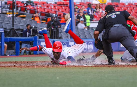 El Escogido vence a Federales en un partido hist&oacute;rico
