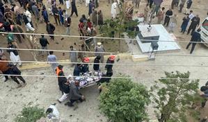 Al menos 31 muertos y 169 heridos en atentado suicida contra mezquita chi&iacute;ta en Pakist&aacute;n