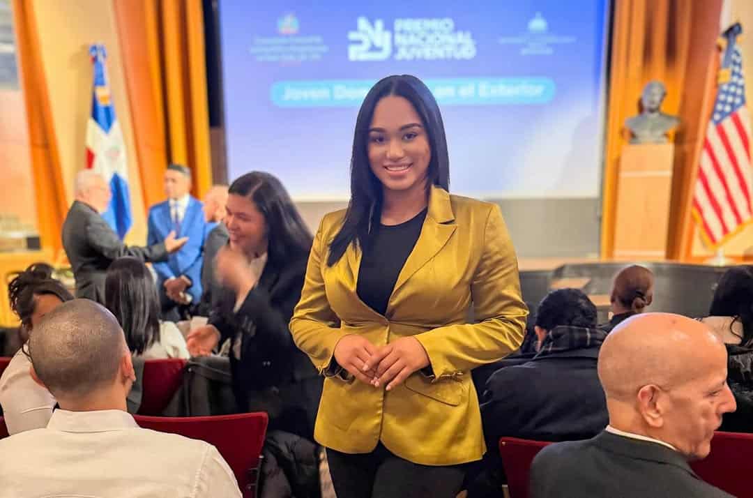 La comunicadora Rub&iacute; Tiburcio.