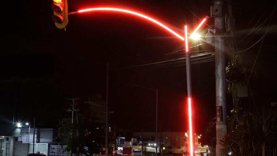 Santo Domingo Este instala sem&aacute;foros inteligentes