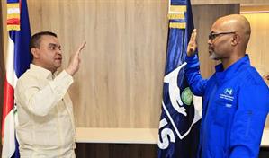 &iquest;Qui&eacute;n es Mingking&uuml;eis Maarlem, el nuevo director del Hospital Salvador B. Gautier?