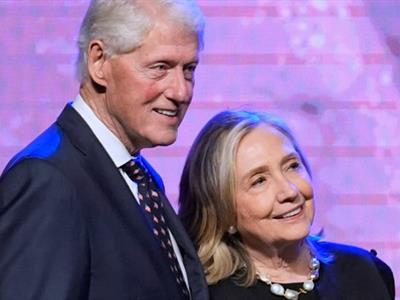 Bill Clinton piden que su testimonio sobre Epstein se haga en público