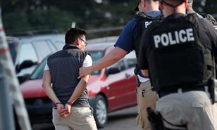 Un tribunal valida la detenci&oacute;n de migrantes indocumentados sin derecho a fianza en EE. UU.