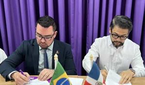 La Embajada Dominicana en Brasil y la Facop renuevan su Carta de Intenci&oacute;n